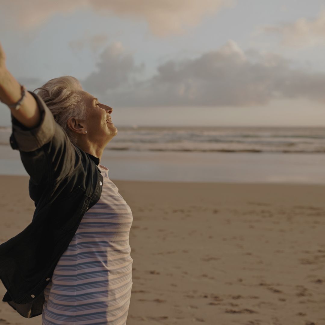 Frau am Meer